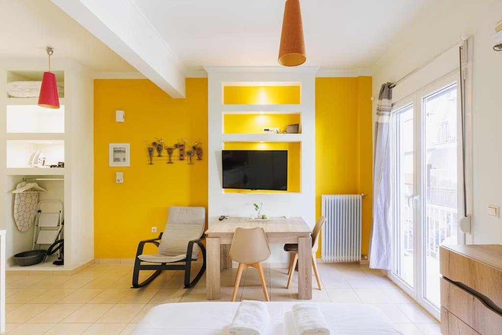 Relaxing In Center Apartment Athens